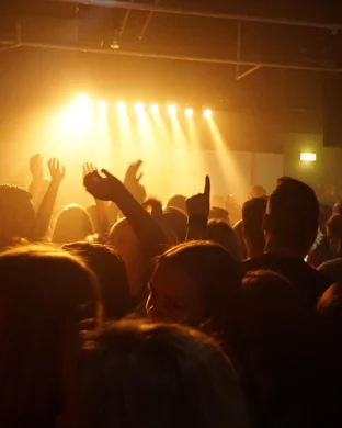 512: The Selena Experience