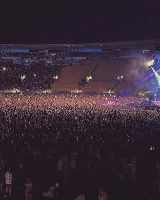 Daniel Romano's Outfit