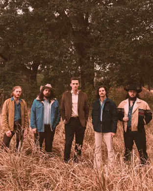 The Red Clay Strays, Wyatt Flores & Sweet Talk