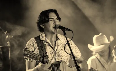 Wyatt Flores